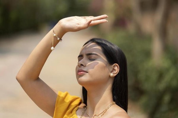 忠泰策略 夏天穿得越少越凉快？然而事实是……